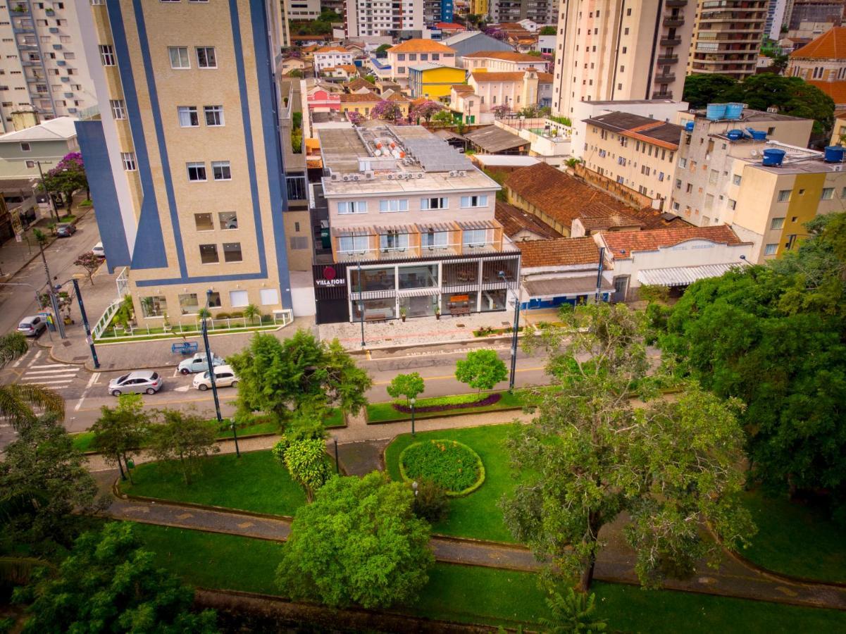 Hotel Villa Fiori Poços de Caldas Exterior foto